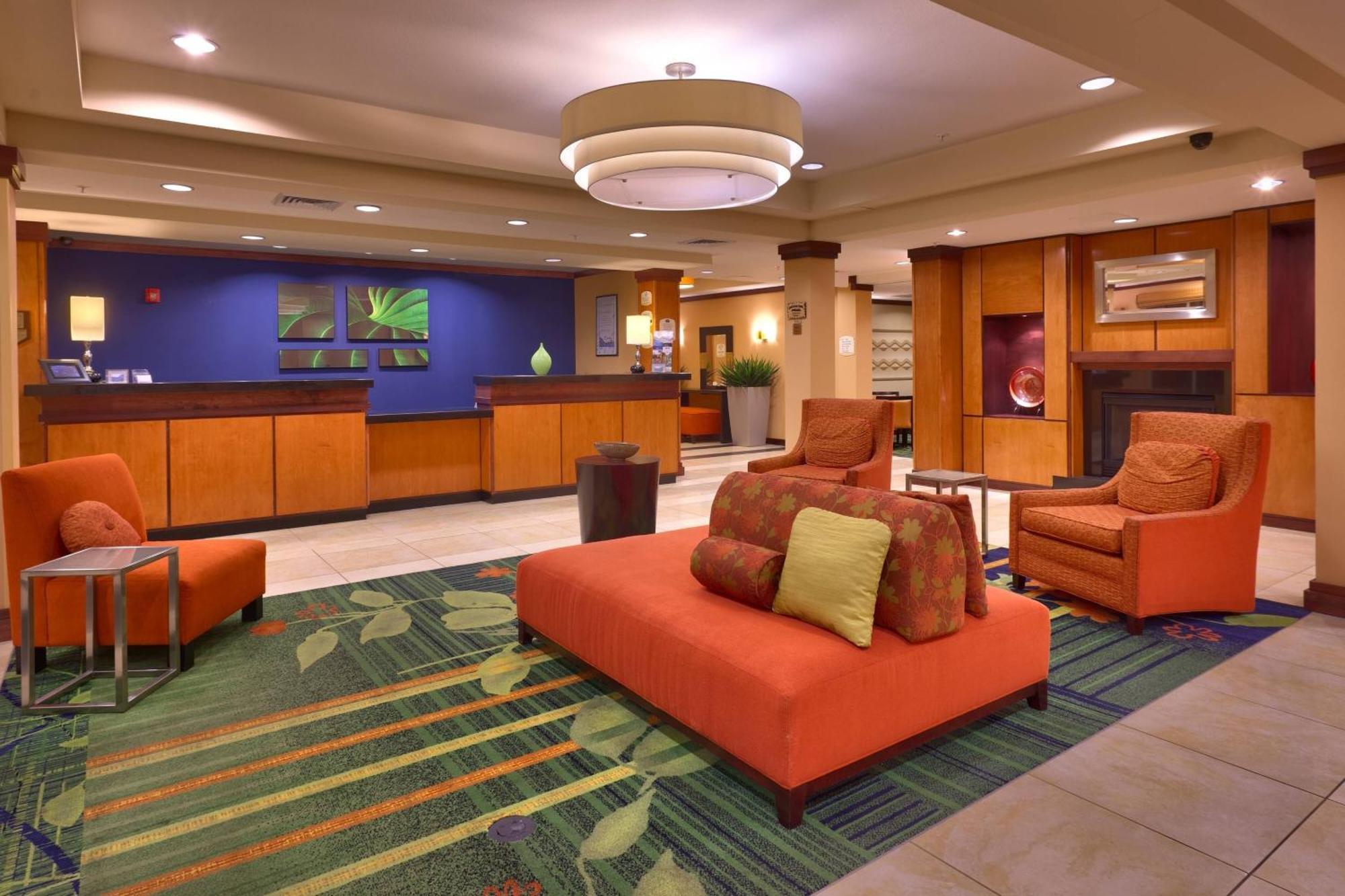 Fairfield Inn And Suites By Marriott Laramie Exterior photo